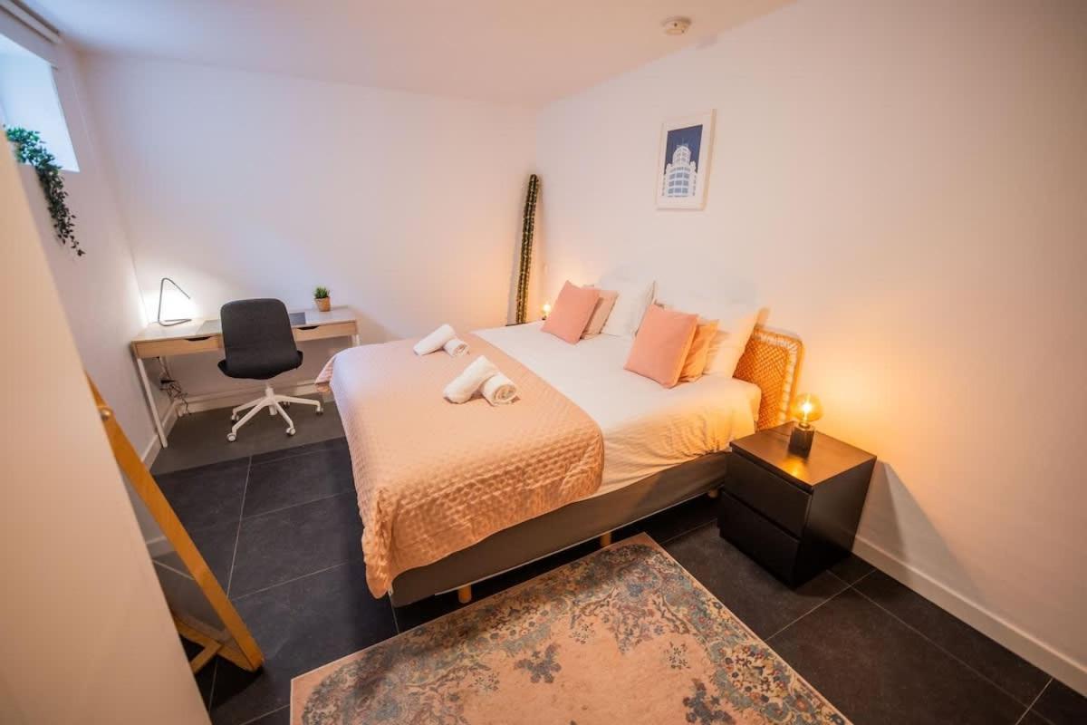 Upscale 90m2 Two Bedroom - Ks8b Appartement *