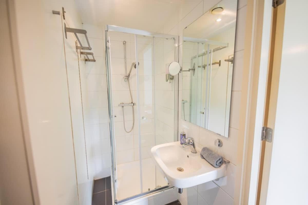Upscale 90m2 Two Bedroom - Ks8b Eindhoven